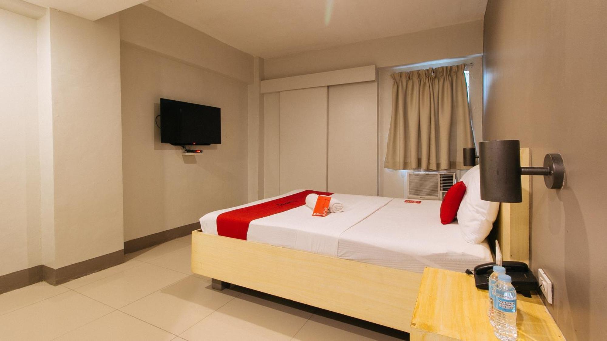 Hotel Reddoorz At Samat Mandaluyong Exterior foto
