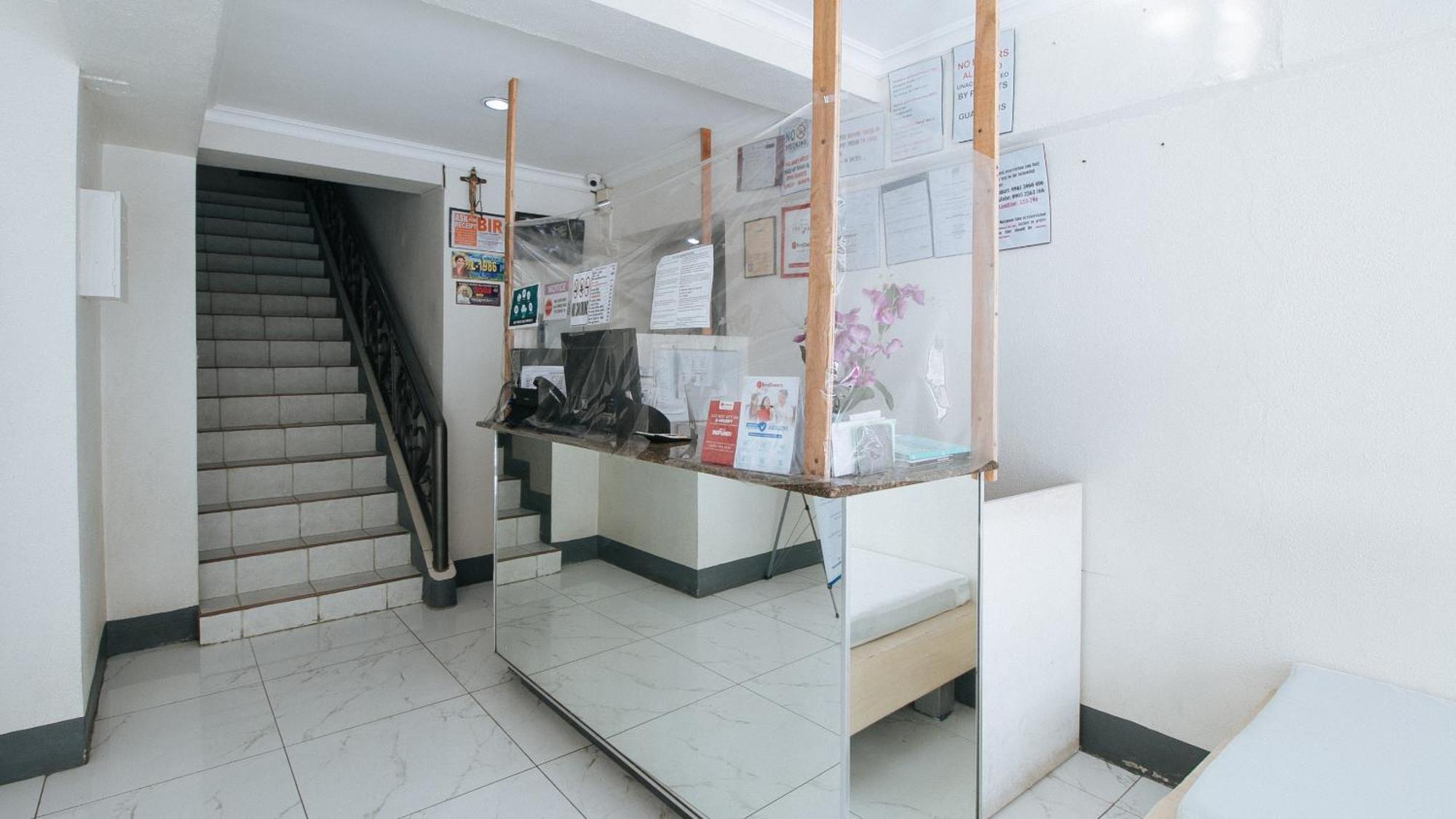 Hotel Reddoorz At Samat Mandaluyong Exterior foto